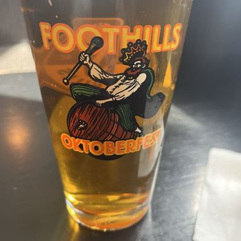 2520 Tavern - Fat Tire draft - New American Near Me - Clemmons, North Carolina