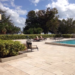 Monte Carlo Towers - Pool facing bayshore