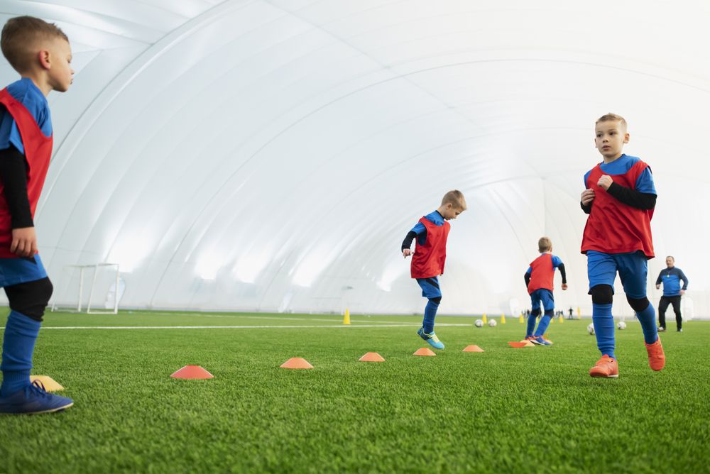 London Soccer Academy Logo