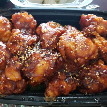 Big Lantern - Sesame chicken - Dim Sum Near Me - San Francisco, California Big Lantern - Sesame chicken - Dim Sum Near Me - San Francisco, California