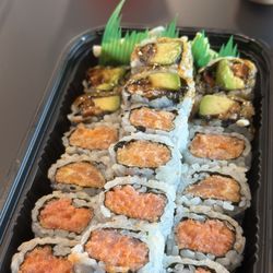 Oriental Pearl Restaurant - L/3 Rolls Spicy Salmon Roll, Eel Avocado Roll, Spicy Tuna Roll