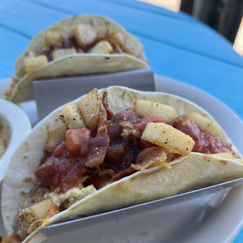 Noah's Ark Bar & Grill - Seafood Near Me - Bacliff, Texas Noah's Ark Bar & Grill - Seafood Near Me - Bacliff, Texas