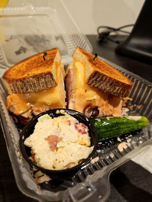 Famous 4th Street Delicatessen by null