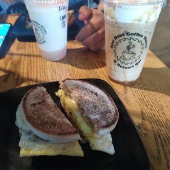 Sawdust Coffee and Dessert Bar - Coffee breakfast sandwich - Cafes Near Me - Sturbridge, Massachusetts