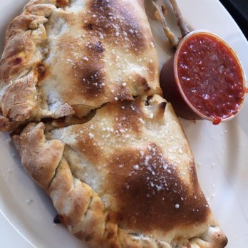 La Prima Pizza - Pizza Near Me - Saint Helena, California La Prima Pizza - Pizza Near Me - Saint Helena, California