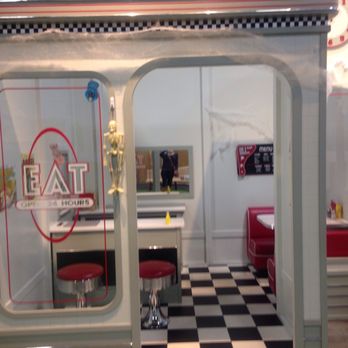 Discovery Playtown - Little diner - Preschools Near Me - Maple Valley, Washington