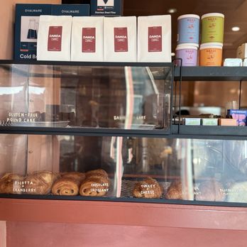 Damda - Coffee & Tea Near Me - Los Angeles, California