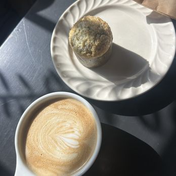 Queen City Bakery - lemon poppyseed muffin - Bakeries Near Me - Sioux Falls, South Dakota Queen City Bakery - lemon poppyseed muffin - Bakeries Near Me - Sioux Falls, South Dakota