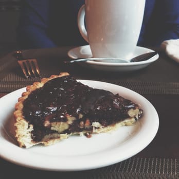 Le Parloir - Chocolate tart - Tea Rooms Near Me - Montreal, Quebec