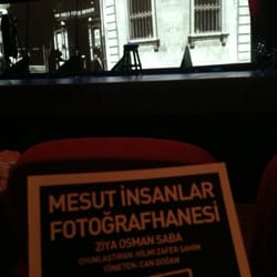 Musahipzade Celâl Sahnesi