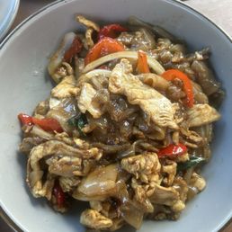Drunken noodles (not good) Drunken noodles (not good)
