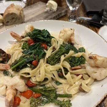 Stables Ranch Grille - Prawns Primavera - Sandwiches Near Me - Tubac, Arizona