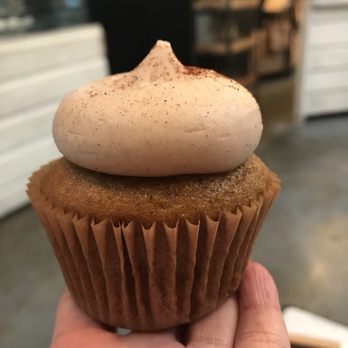 SWEET - Seasonal pumpkin cupcake - Coffee & Tea Near Me - Houston, Texas SWEET - Seasonal pumpkin cupcake - Coffee & Tea Near Me - Houston, Texas