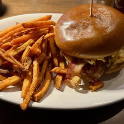 Sheets Creek - Pimento Chicken sandwich with sweet potato fries