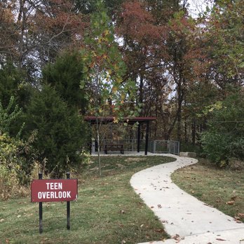O’Day Park - The Teen Overlook is a picnic/hangout area above a wooded valley. - Parks Near Me - O'Fallon, Missouri