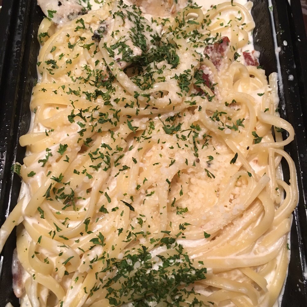 Presto Craft Kitchen - Chicken carbonara - Italian Near Me - Manchester, New Hampshire Presto Craft Kitchen - Chicken carbonara - Italian Near Me - Manchester, New Hampshire