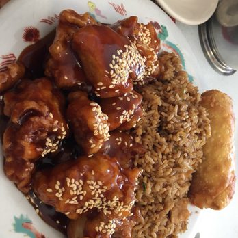 New Hong Kong - Seasame chicken lunch special - Chinese Near Me - Streamwood, Illinois New Hong Kong - Seasame chicken lunch special - Chinese Near Me - Streamwood, Illinois