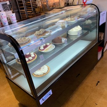 Mamma Toledo's The Pie Hole - Pie case - Bakeries Near Me - Phoenix, Arizona Mamma Toledo's The Pie Hole - Pie case - Bakeries Near Me - Phoenix, Arizona