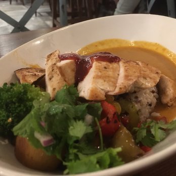 Rabano - The spicy Thai curry with chicken. A must have here - Juice Bars & Smoothies Near Me - Hermosa Beach, California