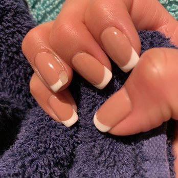 Cosmo Nails - Chipped... just 3 days later - Nail Salons Near Me - Cranston, Rhode Island