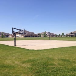 Briarwood Park - Basketball court
