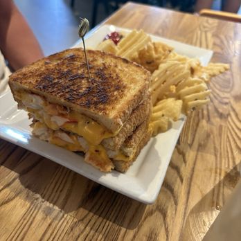 Side Street Cafe - Lobster melt - American Near Me - Bar Harbor, Maine