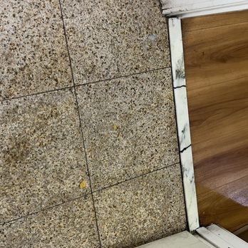 Motel 6 - Chip crumbs on bathroom floor - Hotels Near Me - Kingsburg, California Motel 6 - Chip crumbs on bathroom floor - Hotels Near Me - Kingsburg, California