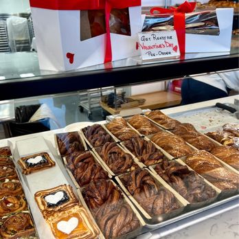 Bakey - Valentines Day treats - Bakeries Near Me - Boston, Massachusetts