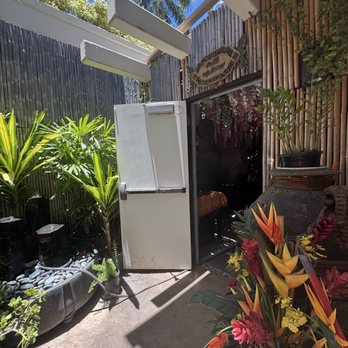 OMAJ Pain Management Spa - Massage Near Me - Honolulu, Hawaii OMAJ Pain Management Spa - Massage Near Me - Honolulu, Hawaii