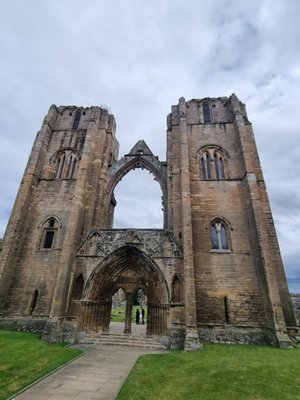 Elgin Cathedral by null