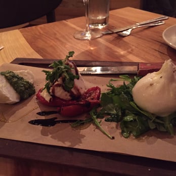 GIA MIA - Wheaton - Mozzarella flight - Italian Near Me - Wheaton, Illinois