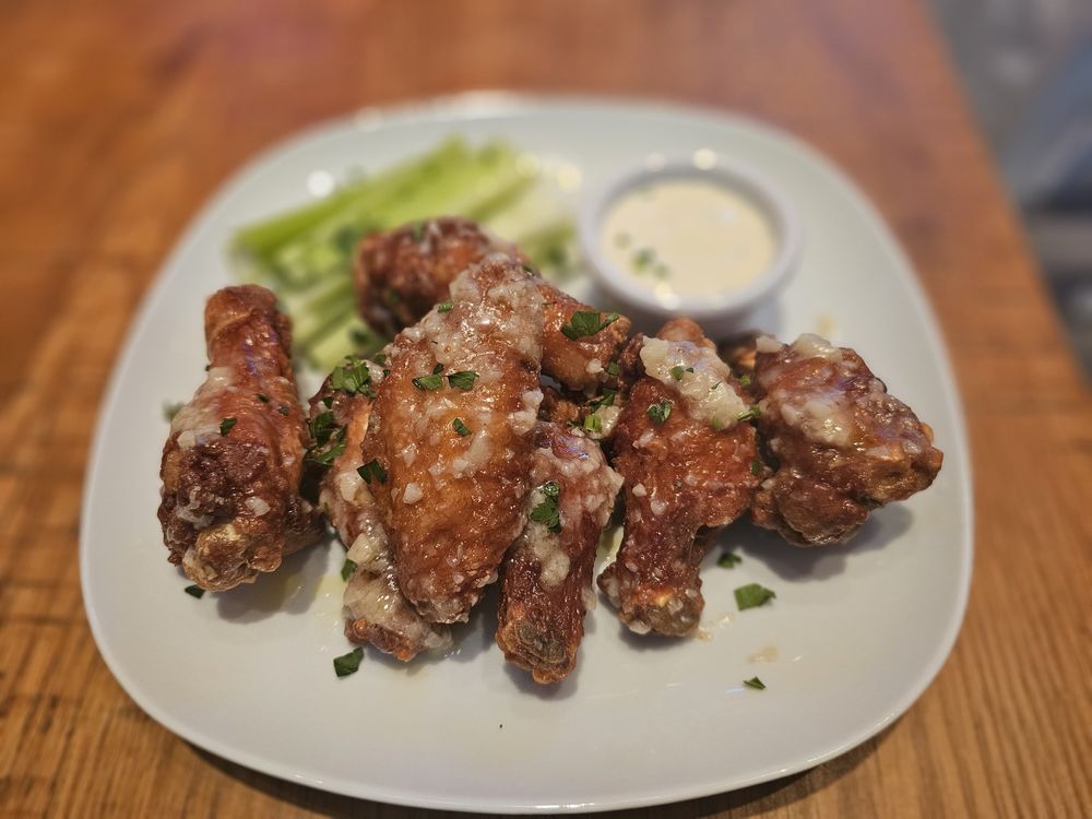 The Blue Point gm Restaurant Logo