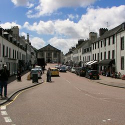 Loch Fyne Whiskies - Main Street, Inveraray, Scotland