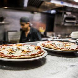 Pasta D'Arte Trattoria Italiana - Have the most authentic Italian pizza in Chicagoland!