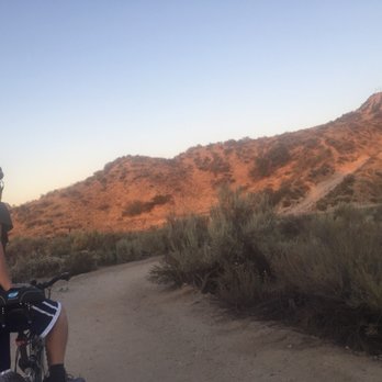 Central Park - Parks Near Me - Santa Clarita, California