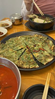 JINJU GOMTANG by null