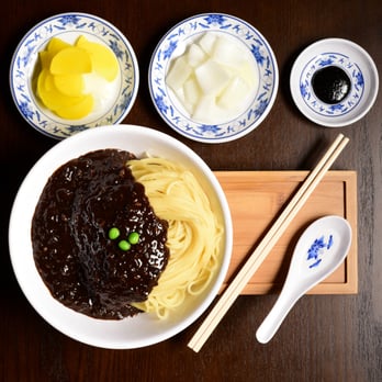 Restaurant Bok - Jajangmyeon(자장면), Sauce aux haricots noirs avec nouilles fait à la main. - Korean Near Me - Montreal, Quebec Restaurant Bok - Jajangmyeon(자장면), Sauce aux haricots noirs avec nouilles fait à la main. - Korean Near Me - Montreal, Quebec
