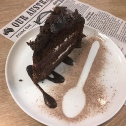 NewsXpress Mount Morgan - Chocolate cake! say no more