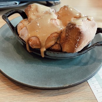 Henrietta Red - Monkey bread - New American Near Me - Nashville, Tennessee