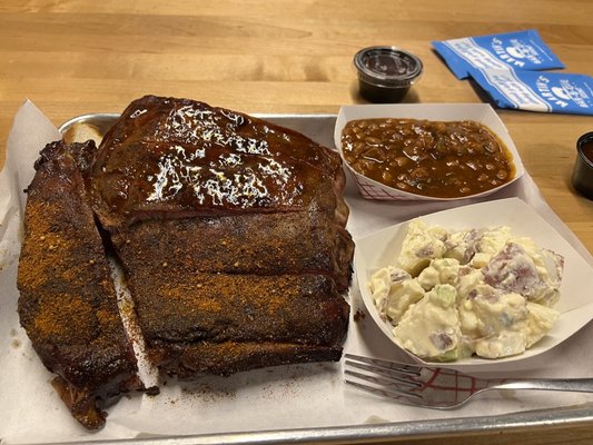 Martin's Bar-B-Que Joint by null