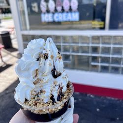 Hilltop Dairy Twist