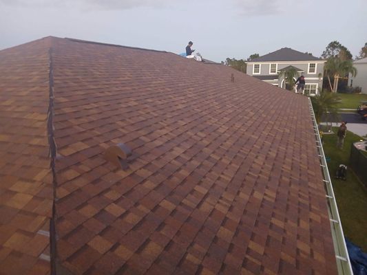 Ruiz Roofing and Remodeling Logo