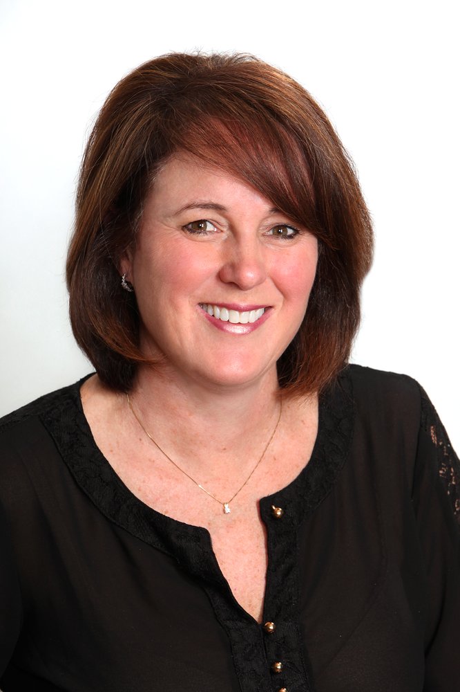 MICHIENZI Contact Agent Real Estate Agents 140 Gould St