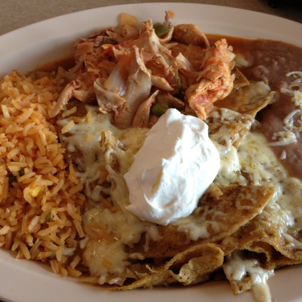 El Tarasco - Red salsa chilaquiles - Mexican Near Me - Chicago, Illinois