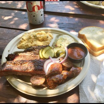 Micklethwait Craft Meats - Food Trucks Near Me - Austin, Texas