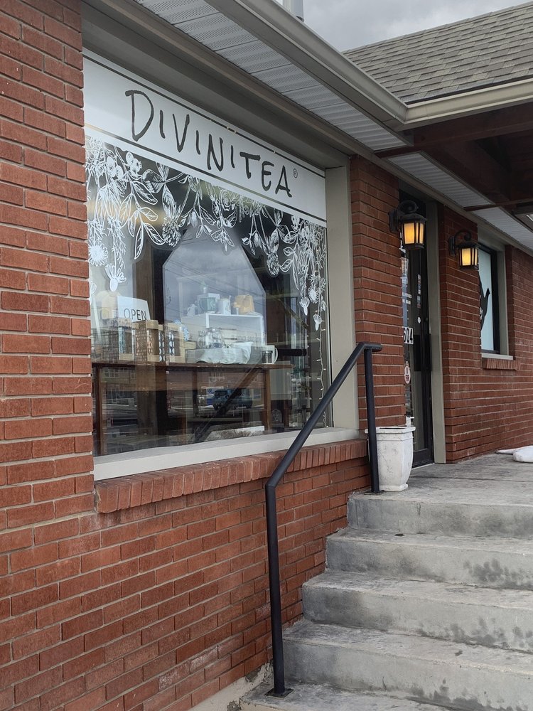 Divinitea Logo
