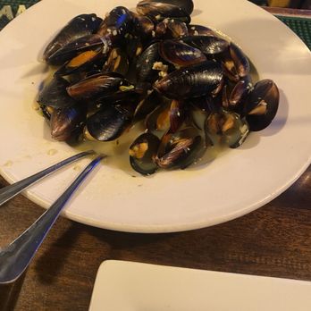 The Kettle Black Kitchen & Pub - Mussels! - Gastropubs Near Me - Phoenix, Arizona The Kettle Black Kitchen & Pub - Mussels! - Gastropubs Near Me - Phoenix, Arizona