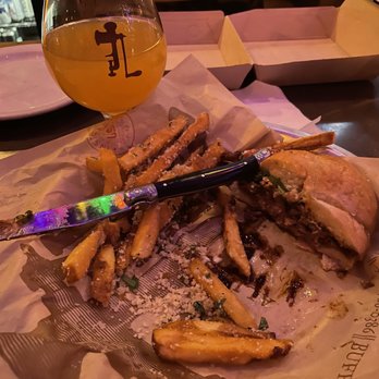 Allen Burger Venture - Candied Garlic burger, truffle fries, #15 beer - Burgers Near Me - Buffalo, New York Allen Burger Venture - Candied Garlic burger, truffle fries, #15 beer - Burgers Near Me - Buffalo, New York