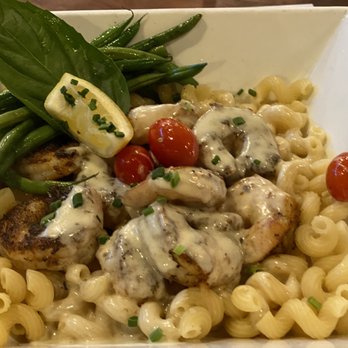 Square Grouper Bar & Grill - Key lime butter pasta with blackened shrimp - Seafood Near Me - Cudjoe Key, Florida Square Grouper Bar & Grill - Key lime butter pasta with blackened shrimp - Seafood Near Me - Cudjoe Key, Florida