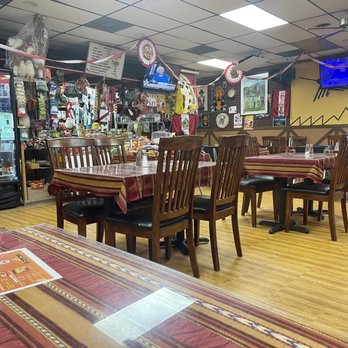 El Tesoro del Inca - Lots of goods and food staples from Peru - Peruvian Near Me - Irving, Texas
